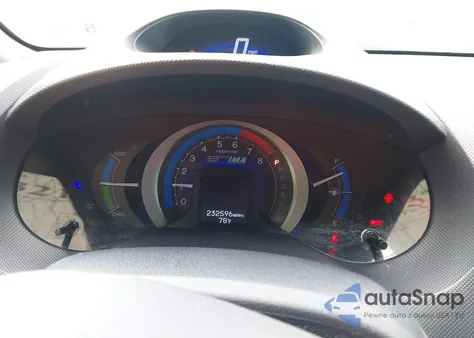 2010 Honda Insight Lx z USA, uszkodzony, nr VIN JHMZE2H50AS042743